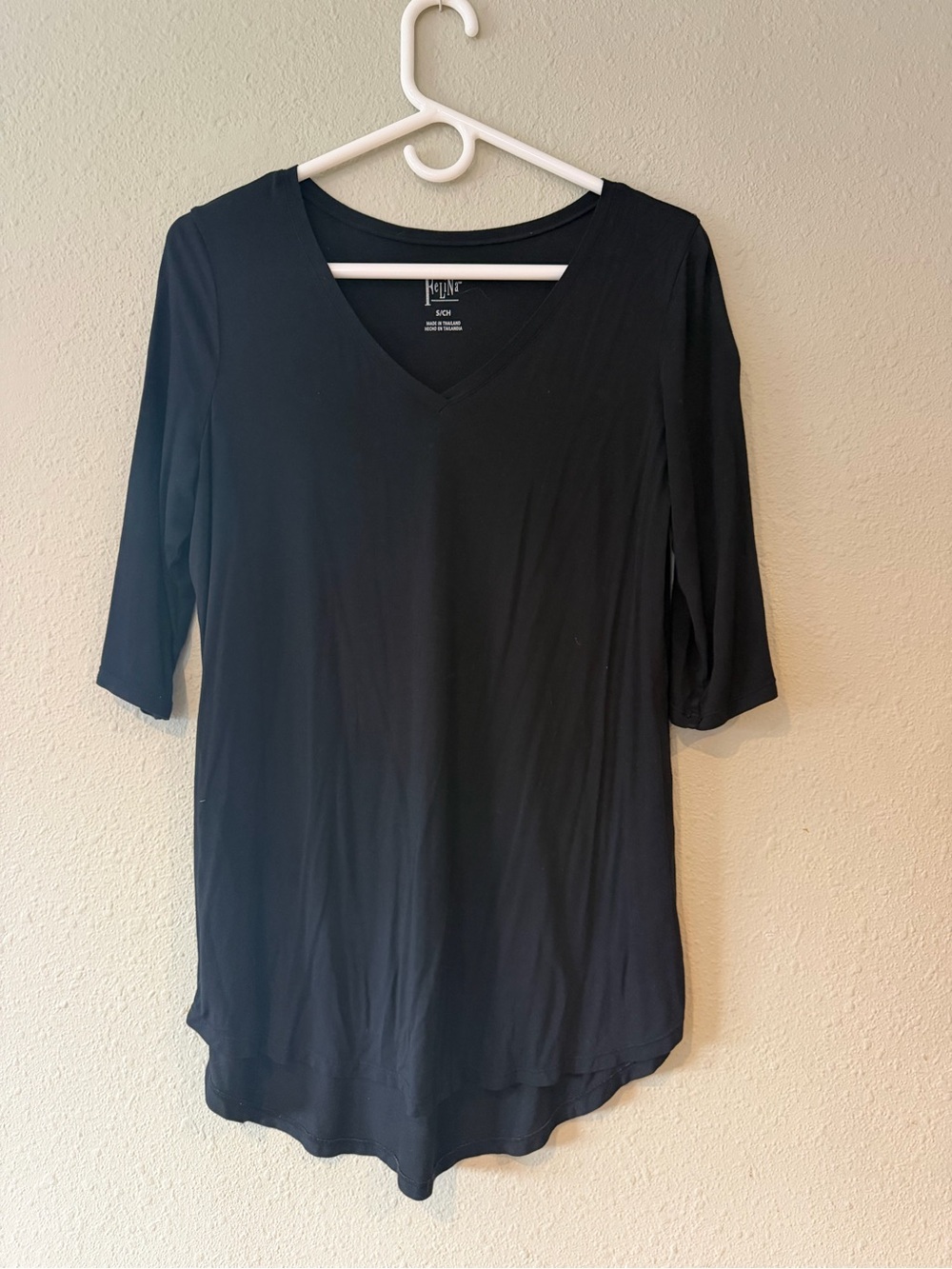 Felina Black V-Neck Long Sleeve Tunic